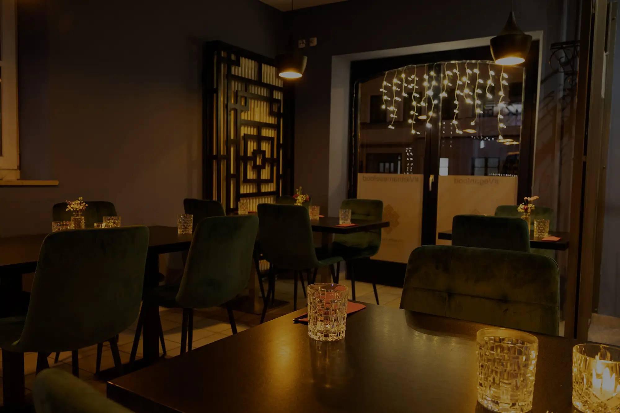 Saigon Village Dining Area – luxuriöse Atmosphäre